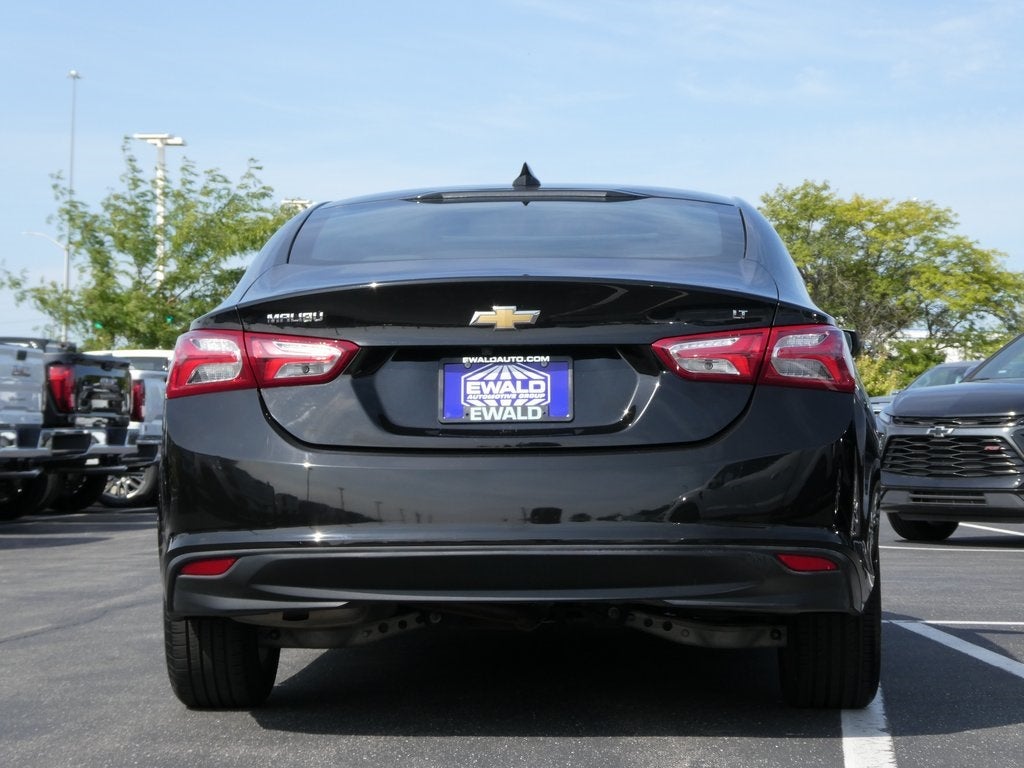 2022 Chevrolet Malibu LT