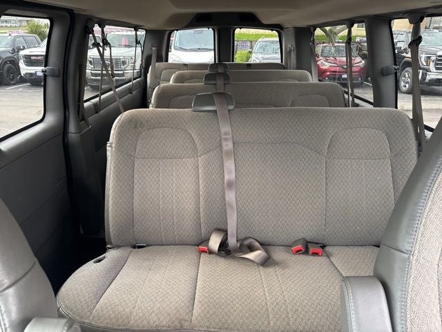 2024 Chevrolet Express 3500 LT Passenger