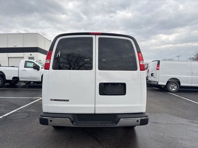 2024 Chevrolet Express 3500 LT Passenger