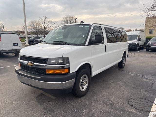 2024 Chevrolet Express 3500 LT Passenger