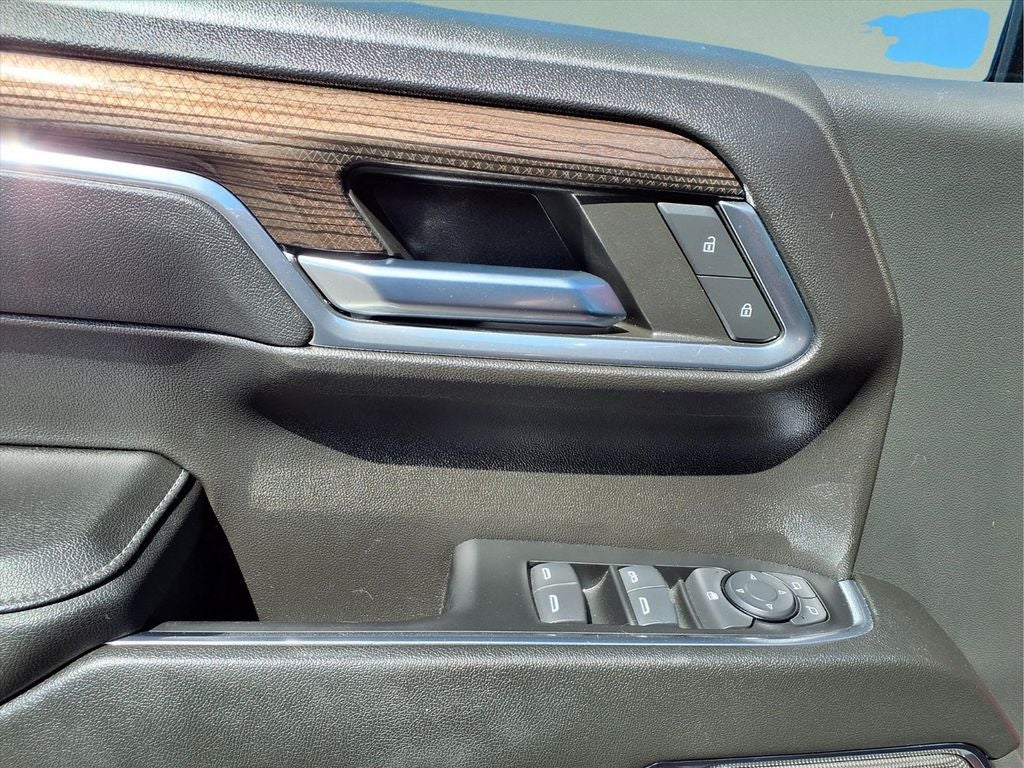 2024 Chevrolet Silverado 1500 LT LT1