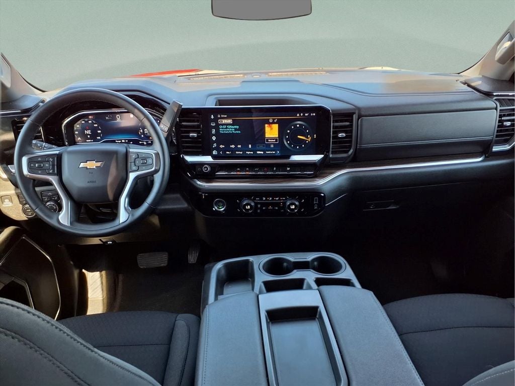 2024 Chevrolet Silverado 1500 LT LT1