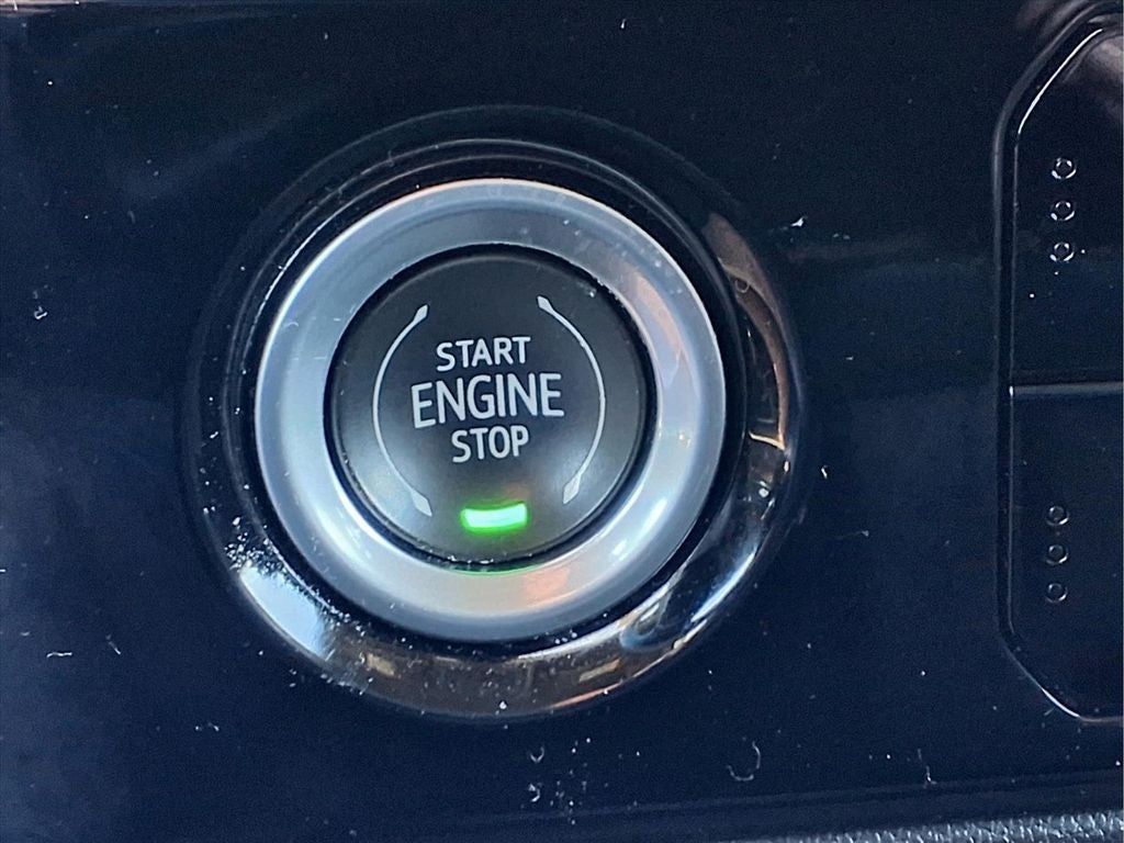 2024 Chevrolet Silverado 1500 LT LT1