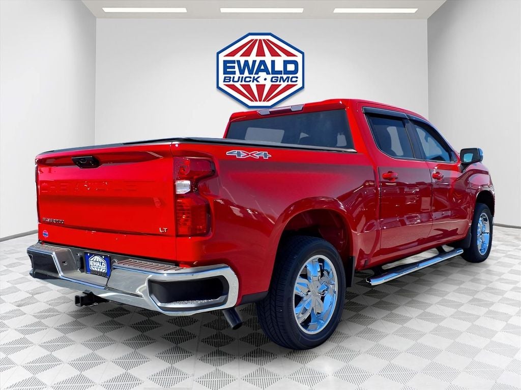 2024 Chevrolet Silverado 1500 LT LT1