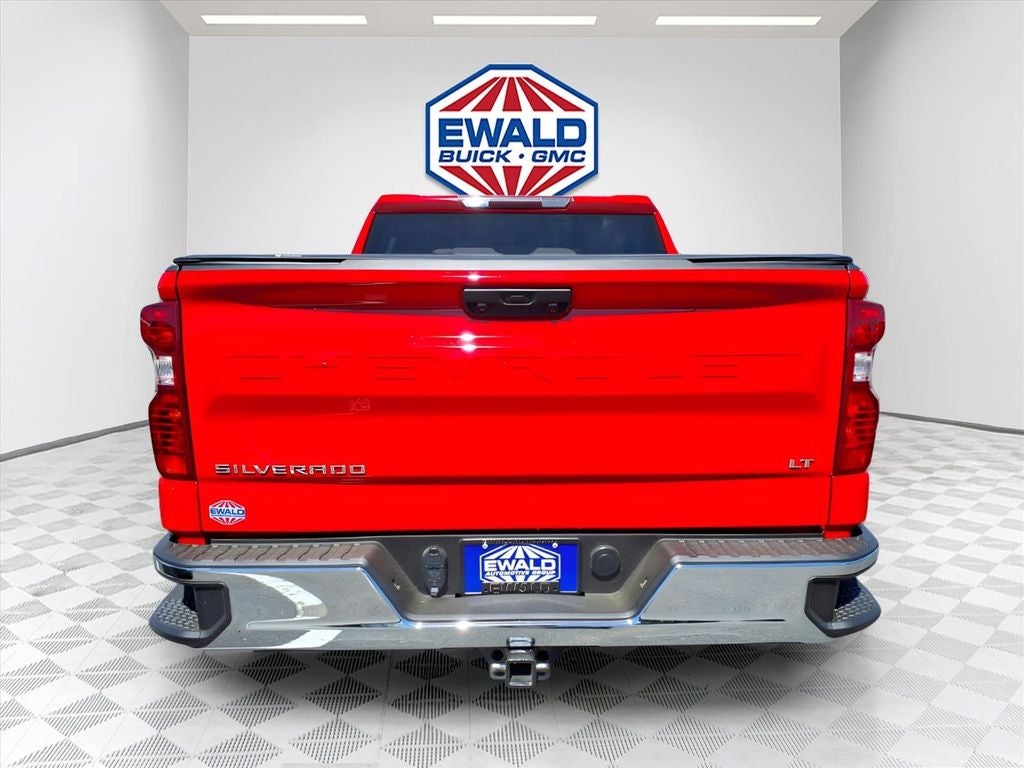 2024 Chevrolet Silverado 1500 LT LT1