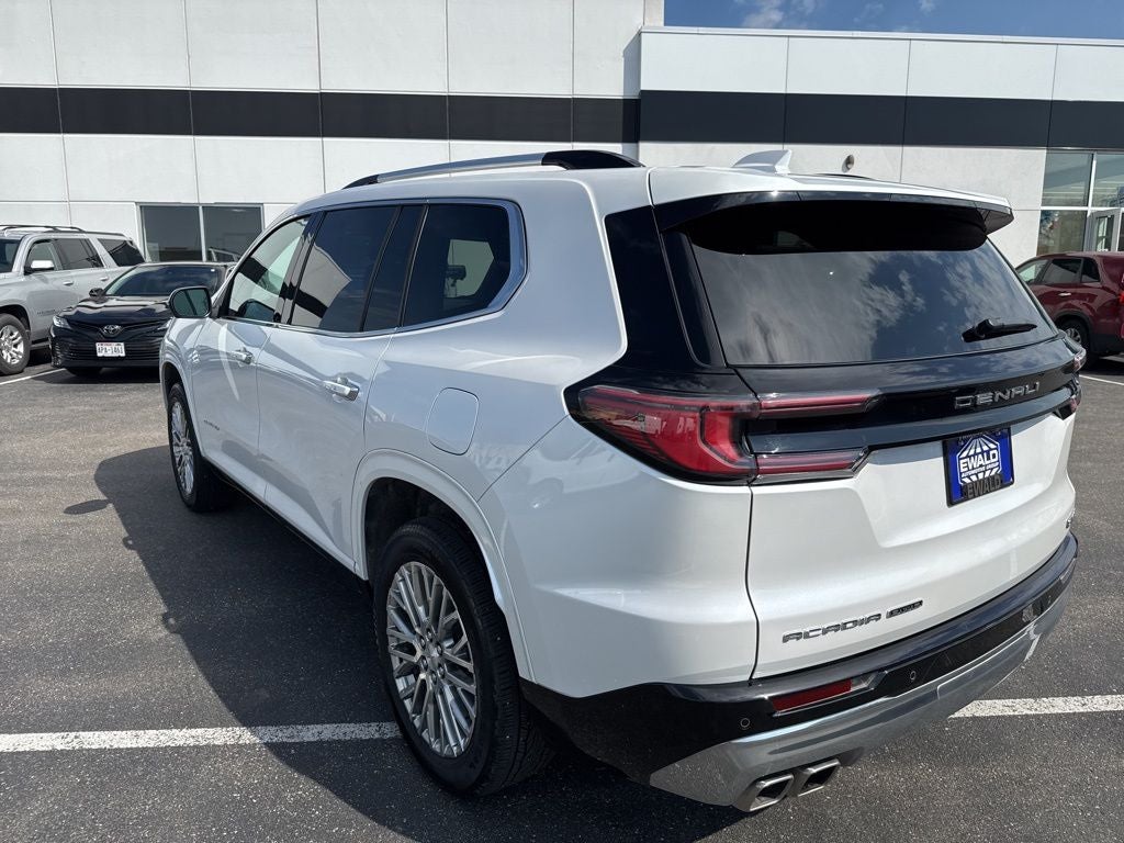 2025 GMC Acadia Denali