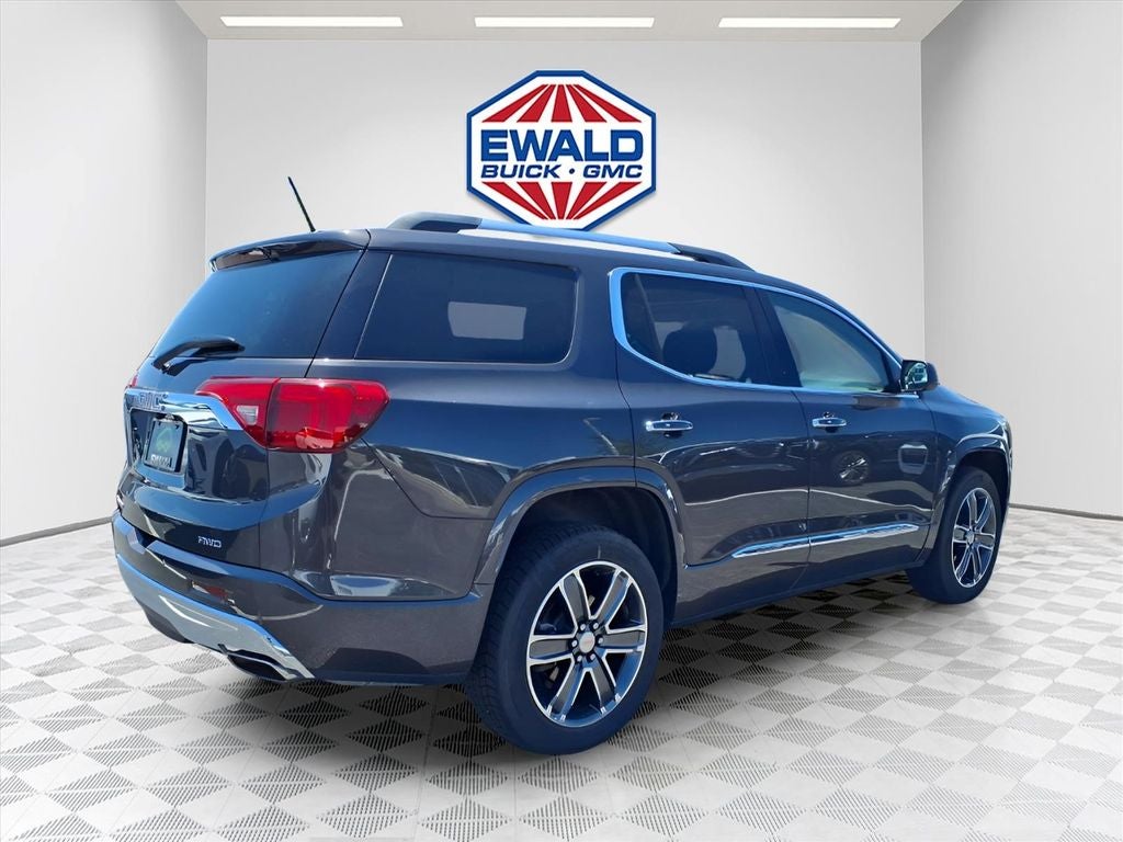 2019 GMC Acadia Denali