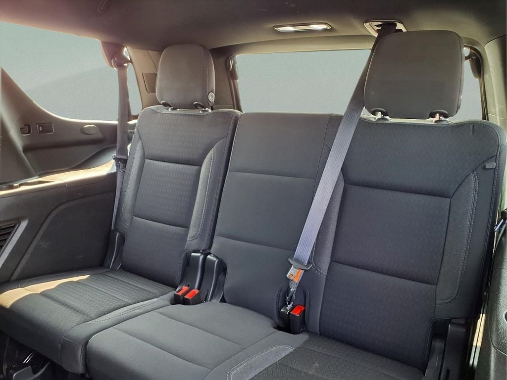 2023 GMC Yukon SLE