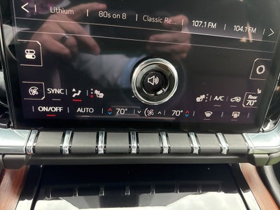 2025 GMC Yukon Denali