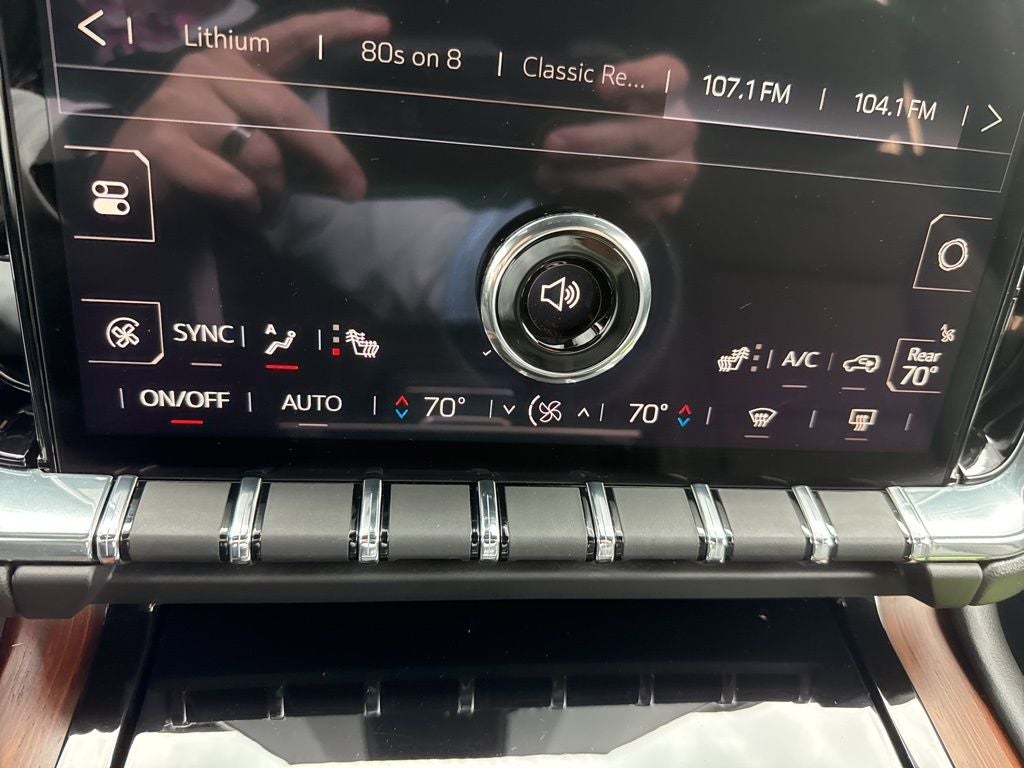 2025 GMC Yukon Denali