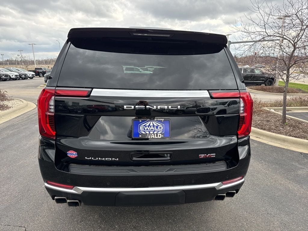 2025 GMC Yukon Denali