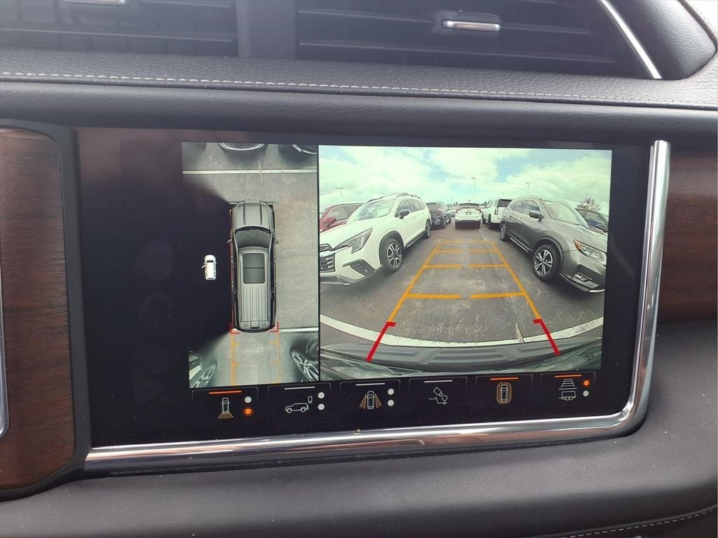 2023 GMC Yukon Denali Ultimate