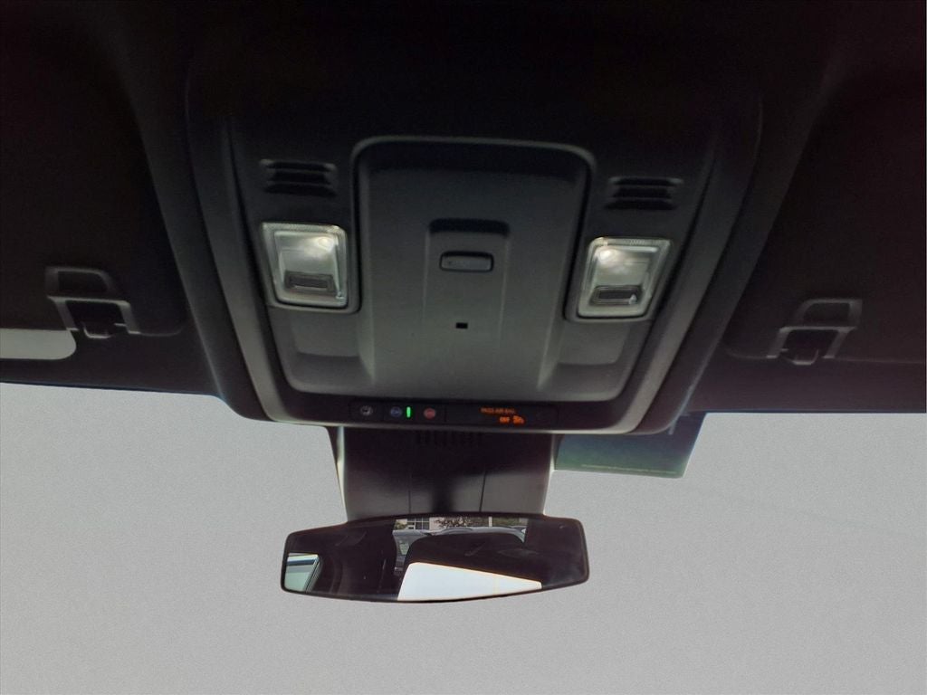 2024 GMC Yukon XL SLE