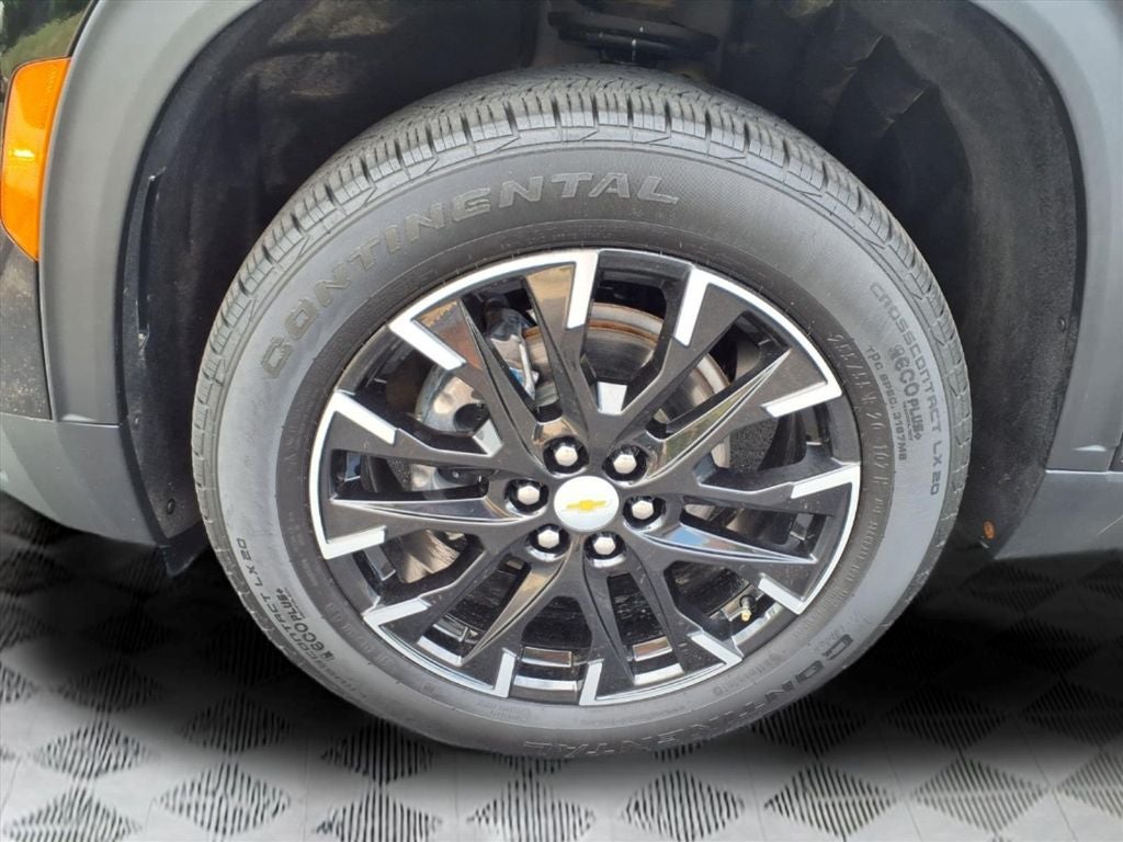 2025 Chevrolet Traverse LT 2LT
