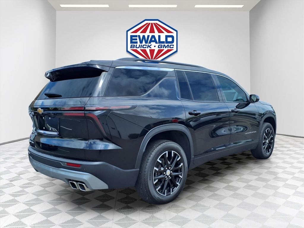 2025 Chevrolet Traverse LT 2LT