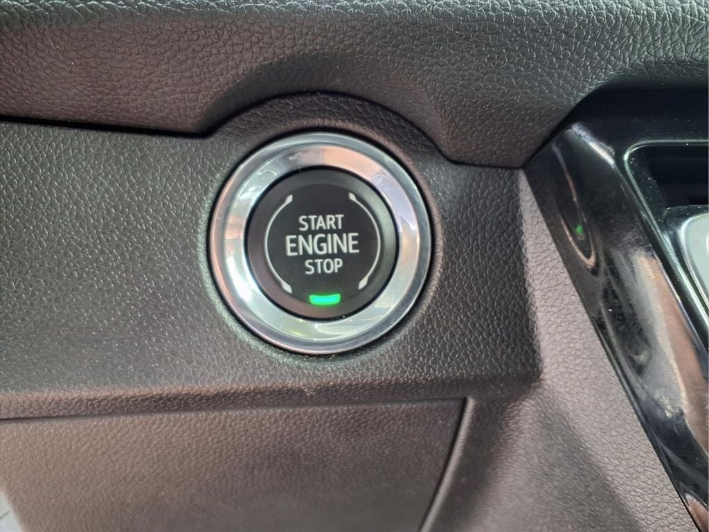 2025 Chevrolet Traverse LT 2LT