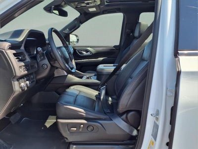 2023 Chevrolet Suburban RST