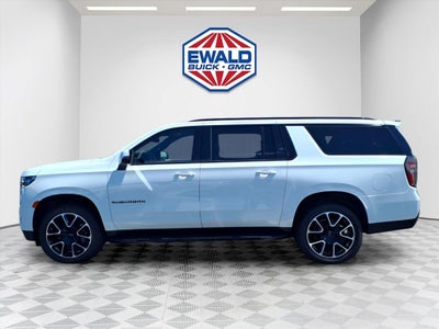 2023 Chevrolet Suburban RST