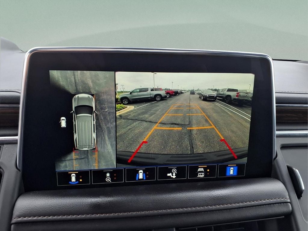 2021 Chevrolet Suburban High Country