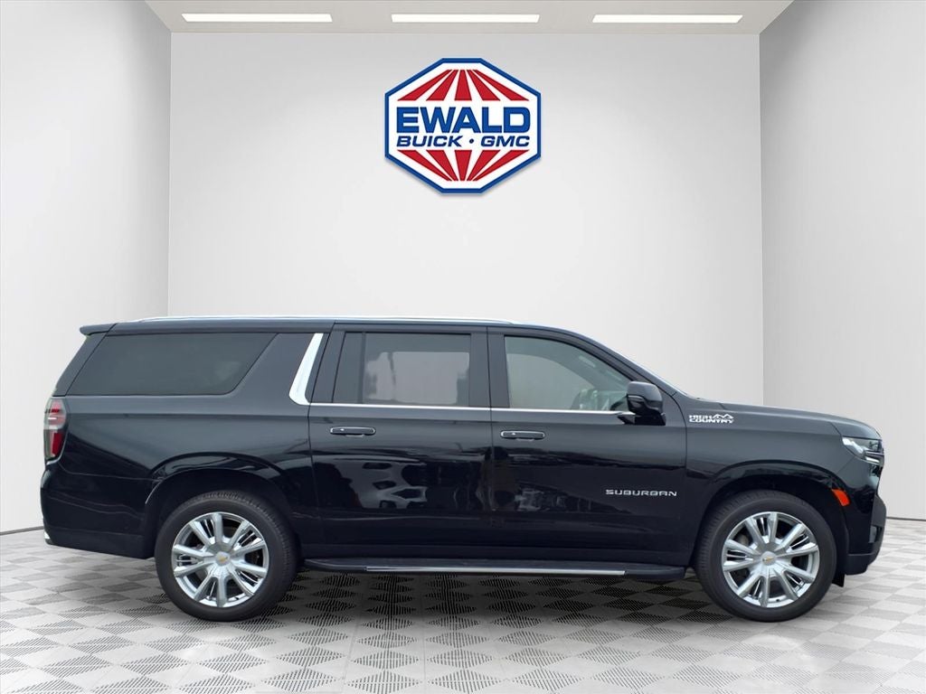 2021 Chevrolet Suburban High Country