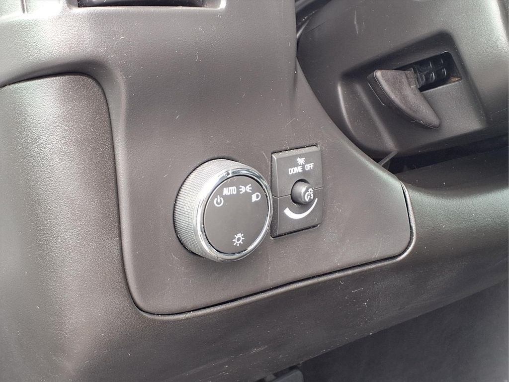 2025 GMC Savana 2500 Work Van