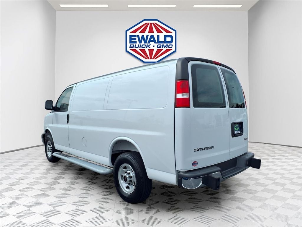 2025 GMC Savana 2500 Work Van