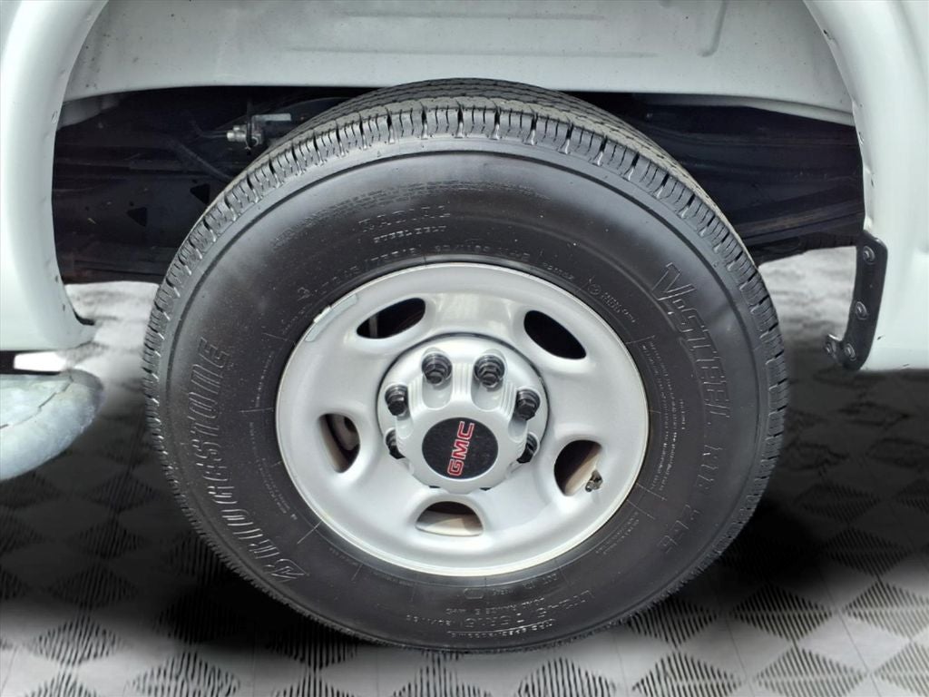 2025 GMC Savana 2500 Work Van