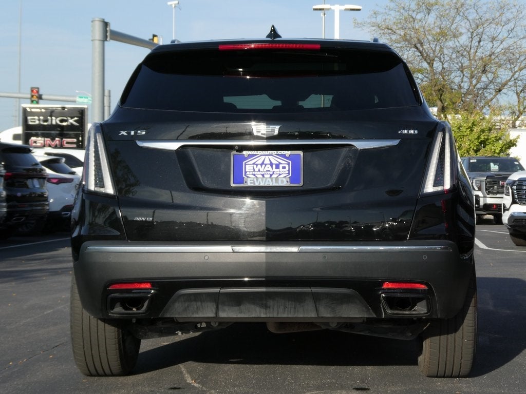 2023 Cadillac XT5 Sport