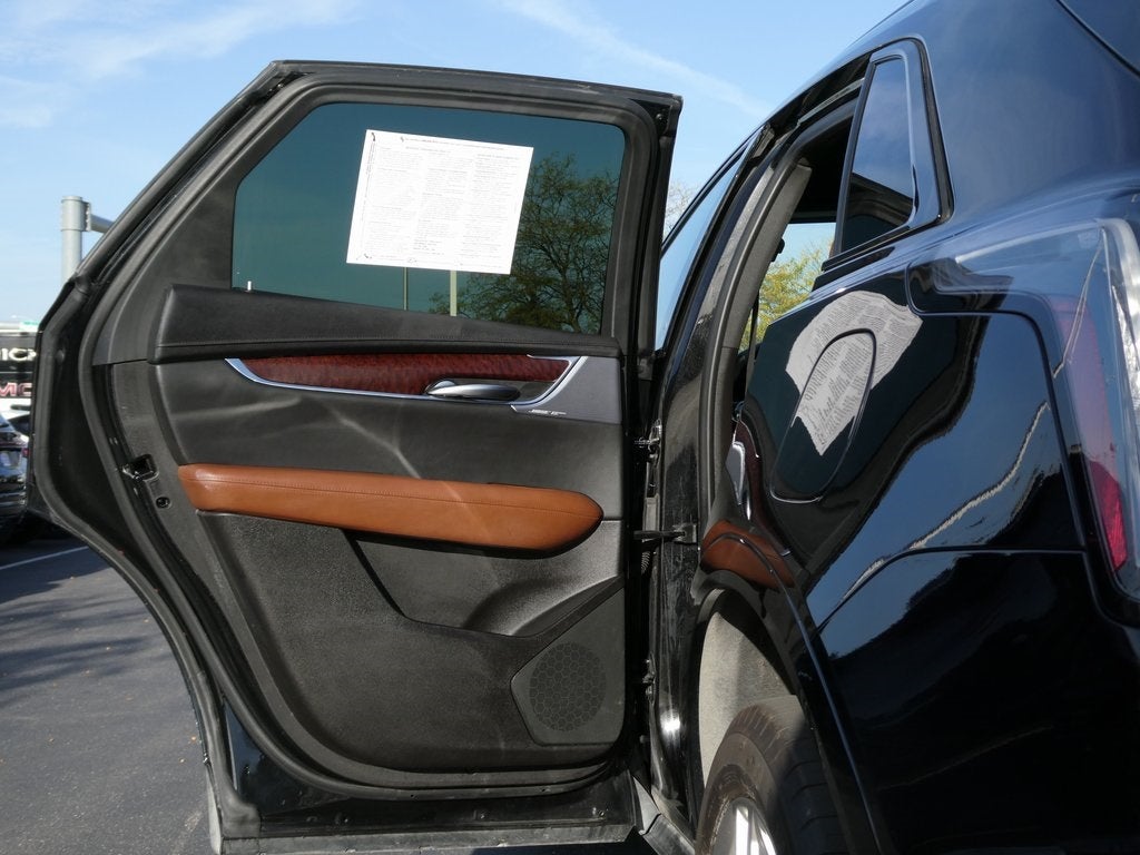 2023 Cadillac XT5 Sport