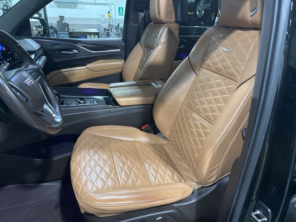 2021 Cadillac Escalade ESV Premium