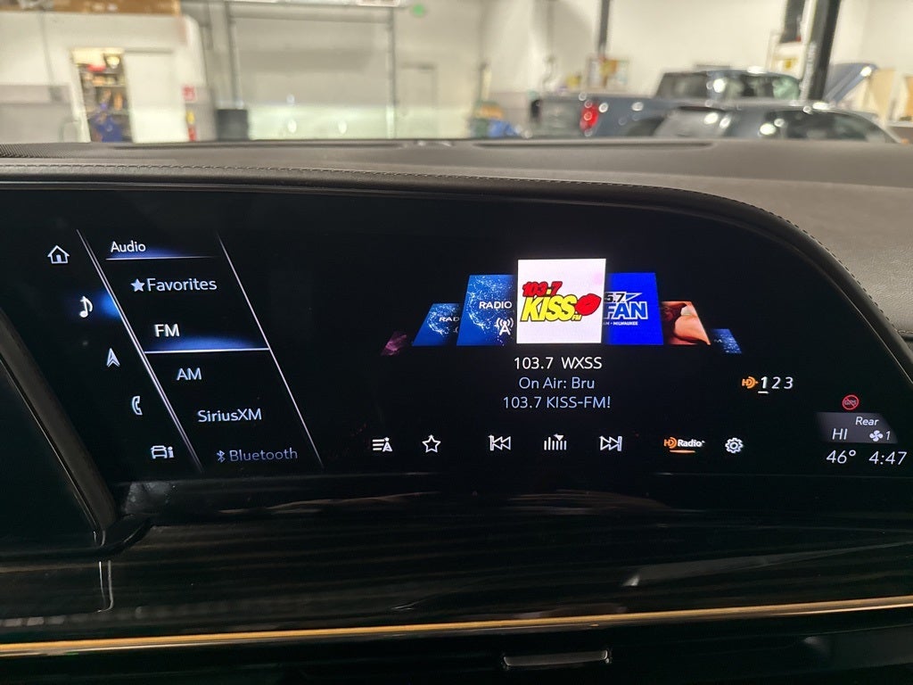 2021 Cadillac Escalade ESV Premium