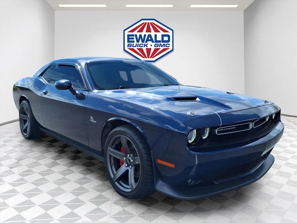 2016 Dodge Challenger R/T