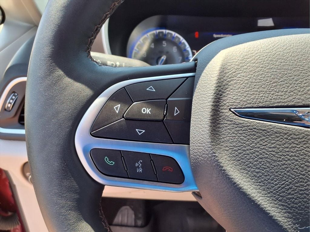 2017 Chrysler Pacifica Touring L Plus