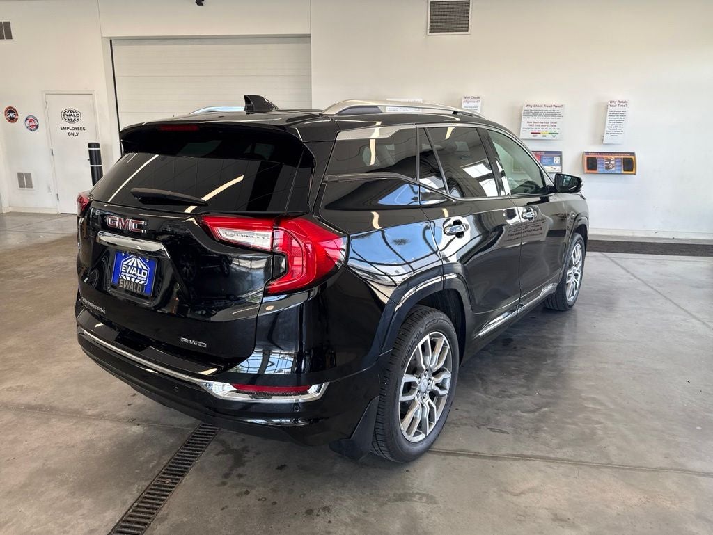 2024 GMC Terrain Denali