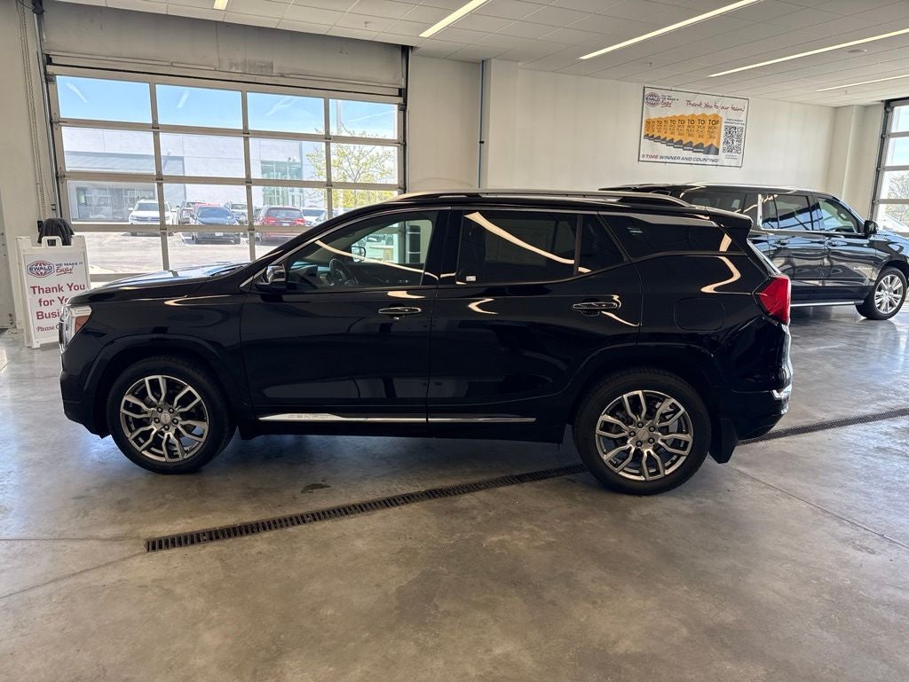 2024 GMC Terrain Denali