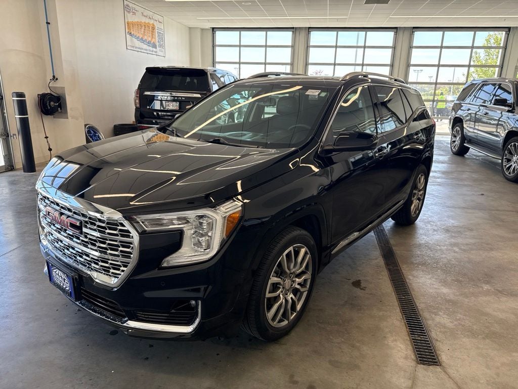 2024 GMC Terrain Denali