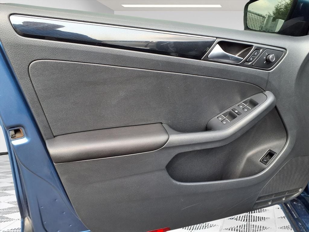 2016 Volkswagen Jetta 1.8T SEL