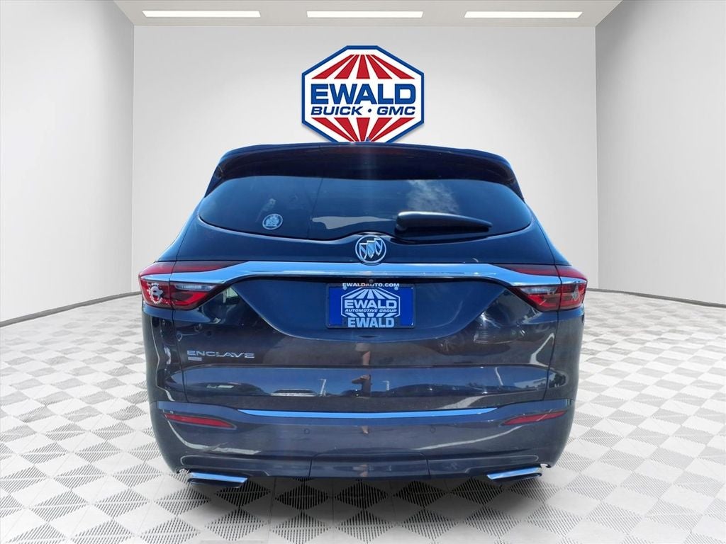 2020 Buick Enclave Essence