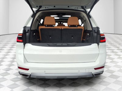 2026 BMW X7 xDrive40i