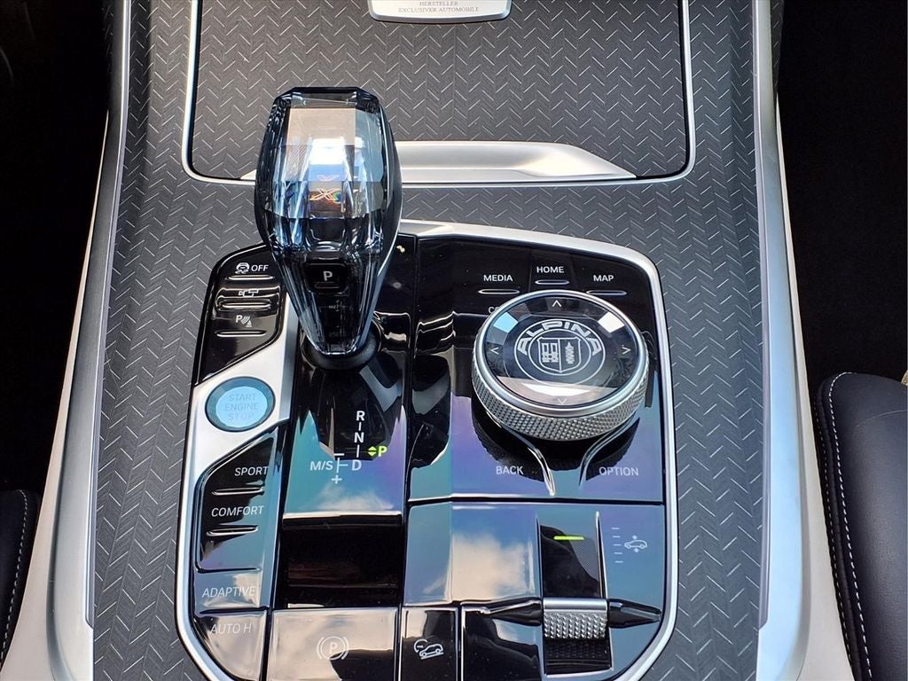 2022 BMW X7 ALPINA XB7