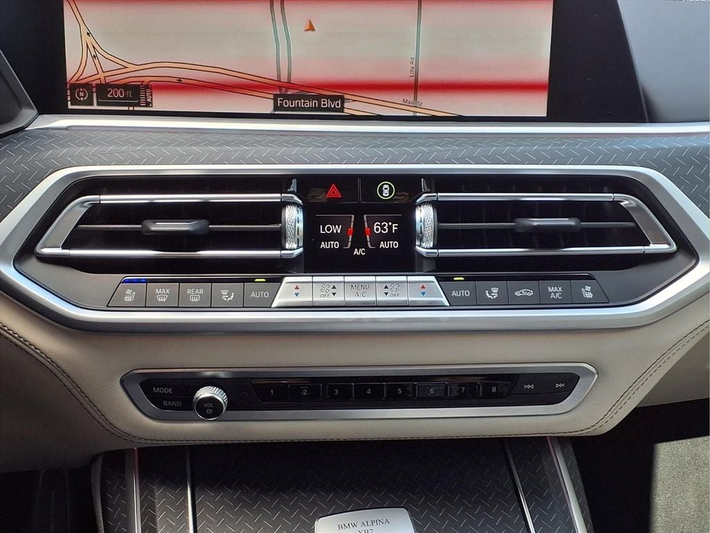 2022 BMW X7 ALPINA XB7