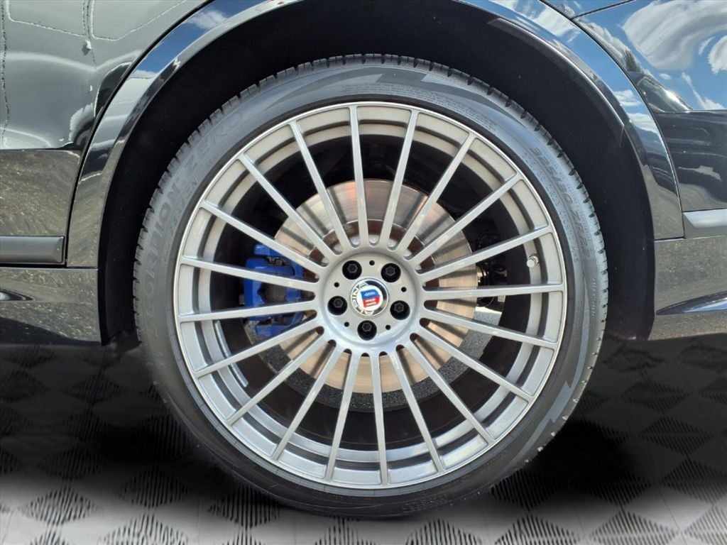 2022 BMW X7 ALPINA XB7