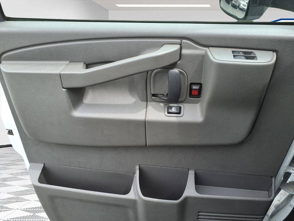2024 GMC Savana 3500 Work Van