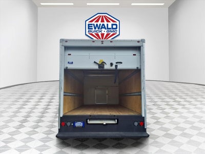2024 GMC Savana 3500 Work Van