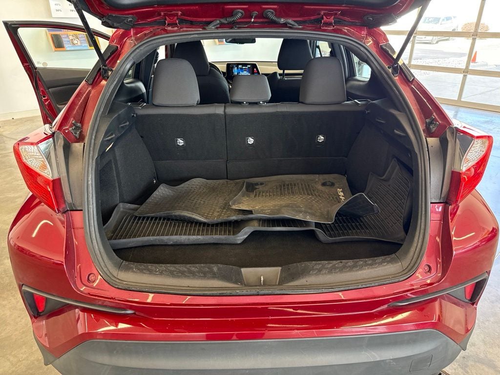2018 Toyota C-HR XLE Premium