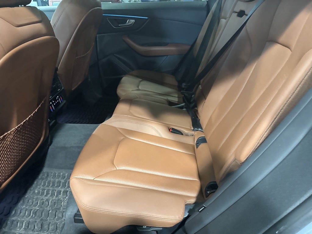 2022 Audi Q8 55 Premium Plus quattro