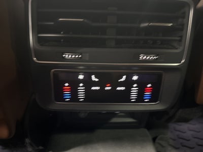 2022 Audi Q8 55 Premium Plus quattro