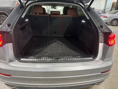 2022 Audi Q8 55 Premium Plus quattro