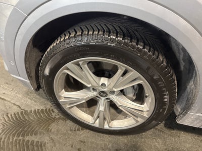 2022 Audi Q8 55 Premium Plus quattro