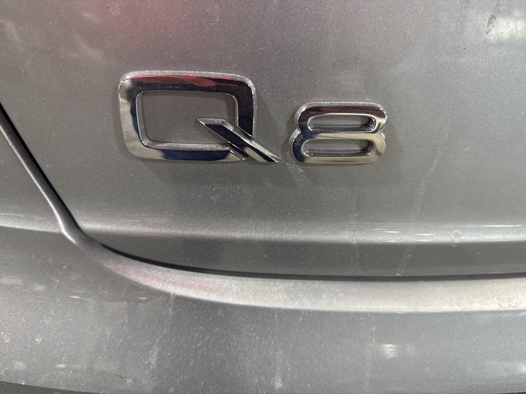 2022 Audi Q8 55 Premium Plus quattro